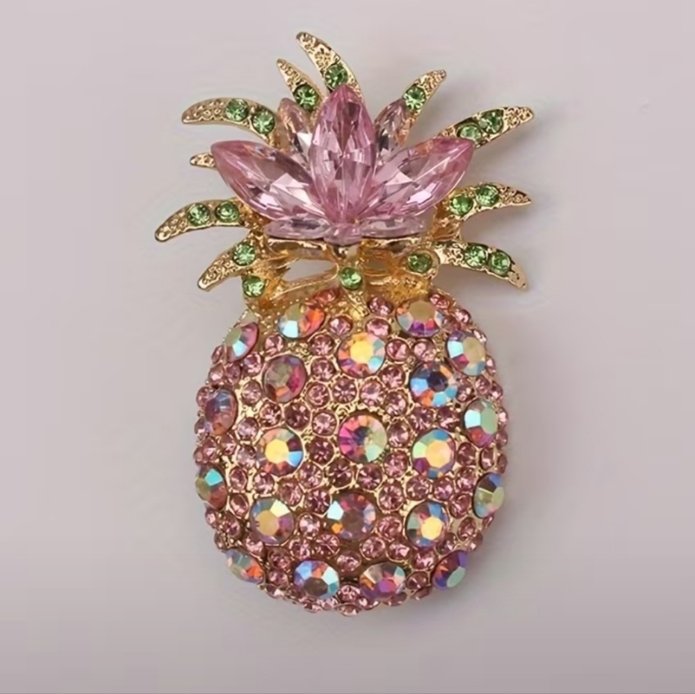 🆕️ 🍍 BETSEY JOHNSON PINK RHINESTONE PINEAPPLE TROPICAL BROOCH PIN🍍 - Picture 7 of 10